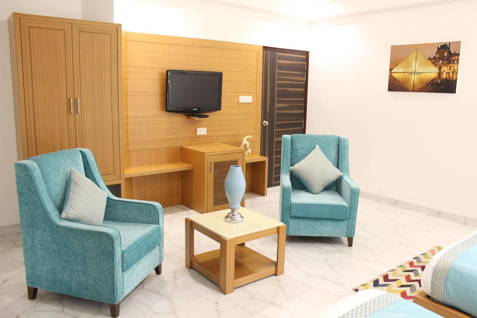 Fabhotel Star Delhi Airport New Delhi Exterior photo