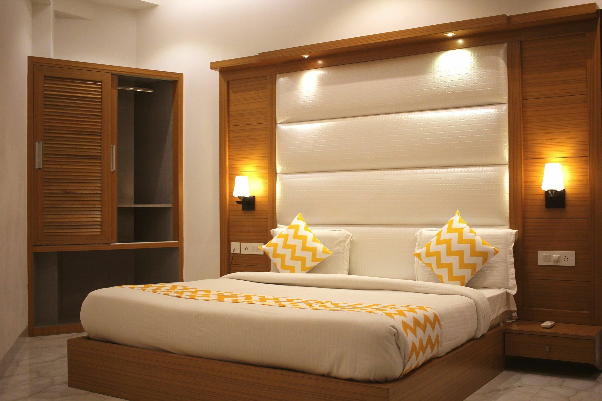 Fabhotel Star Delhi Airport New Delhi Exterior photo