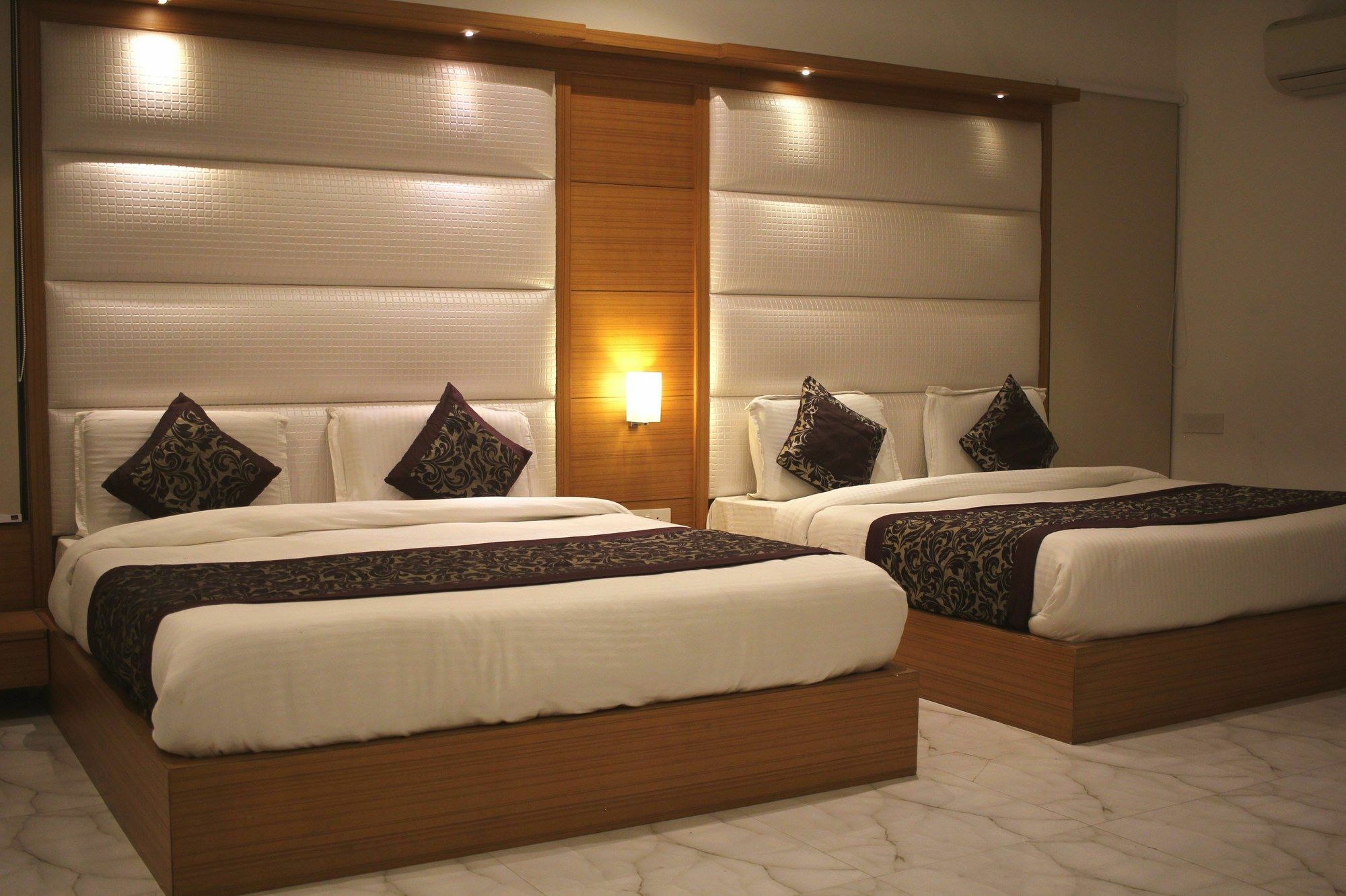 Fabhotel Star Delhi Airport New Delhi Exterior photo